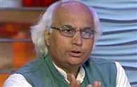 Advani aide Kulkarni calls Modi an autocrat, Rajnath foxy