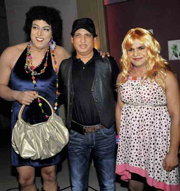 Bollywood actor Vindu Dara Singh and Rajpal Yadav