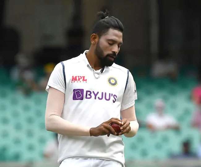 Wasim Jaffer Quotes Legend MS Dhoni To Hail Tearful Mohammed Siraj During  Ind vs Aus 3rd Test