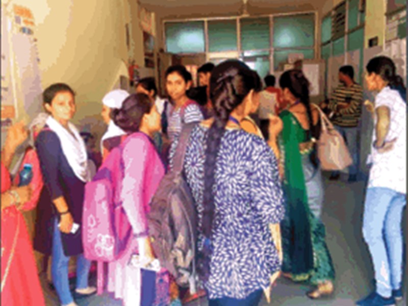 à¤à¤®à¤²à¤¨à¤¾à¤¥ à¤à¥ à¤¯à¥à¤µà¤¾ à¤¸à¥à¤µà¤¾à¤­à¤¿à¤®à¤¾à¤¨ à¤¯à¥à¤à¤¨à¤¾ : 4 à¤®à¤¹à¥à¤¨à¥ à¤à¤°à¤¾à¤¯à¤¾ à¤à¤¾à¤®, 1 à¤°à¥à¤ªà¤¯à¤¾ à¤¨à¤¹à¥à¤ à¤¦à¤¿à¤¯à¤¾