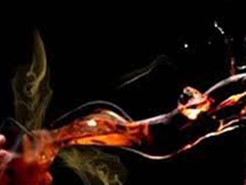 Acid Attack : à¤à¥à¤ªà¤¾à¤² मà¥à¤ दà¥à¤·à¥à¤à¤°à¥à¤® à¤à¥ बाद यà¥à¤µà¤¤à¥ पर à¤à¤¸à¤¿à¤¡ फà¥à¤à¤à¤¾, हालत à¤à¤à¤à¥à¤°