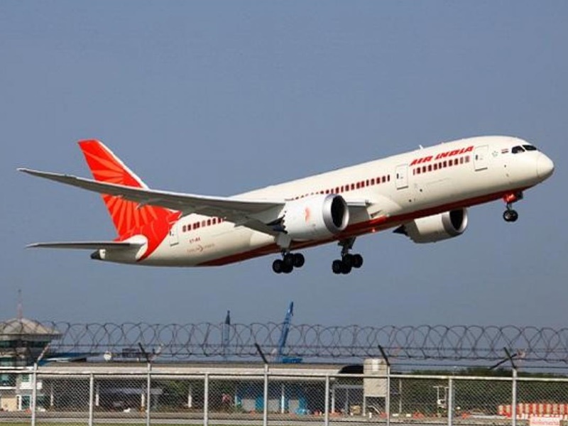 Air India : बà¥à¤¤à¥ वितà¥à¤¤ वरà¥à¤· मà¥à¤ à¤à¤¯à¤° à¤à¤à¤¡à¤¿à¤¯à¤¾ à¤à¥ हà¥à¤ 4,600 à¤à¤°à¥à¥ à¤à¤¾ नà¥à¤à¤¸à¤¾à¤¨, यह हॠà¤à¤¸à¤à¥ वà¤à¤¹