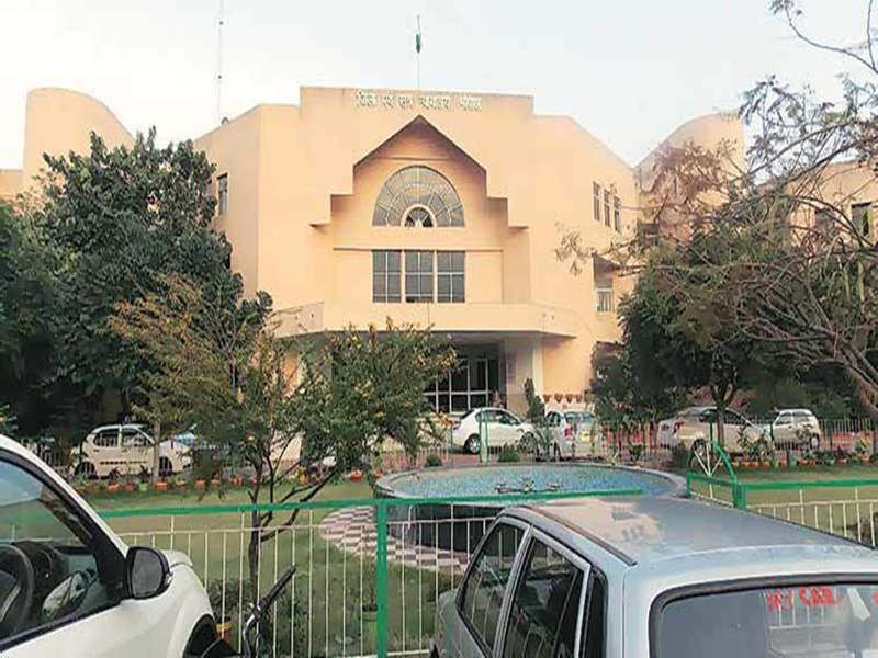 Bhopal News : à¤à¤¿à¤²à¤¾ à¤à¥à¤°à¥à¤ मà¥à¤ महिला वà¤à¥à¤² à¤à¥ à¤à¤¯à¤¾ हारà¥à¤ à¤
à¤à¥à¤, à¤
सà¥à¤ªà¤¤à¤¾à¤² पहà¥à¤à¤à¤¨à¥ सॠपहलॠमà¥à¤¤