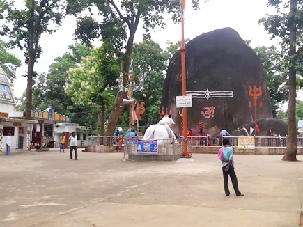 à¤à¤¤à¥à¤¤à¥à¤¸à¤à¤¢à¤¼ à¤à¥ à¤à¤¸ à¤®à¤à¤¦à¤¿à¤° à¤®à¥à¤ à¤¹à¥ à¤µà¤¿à¤¶à¥à¤µ à¤à¤¾ à¤¸à¤¬à¤¸à¥ à¤¬à¤¡à¤¼à¤¾ à¤¶à¤¿à¤µà¤²à¤¿à¤à¤