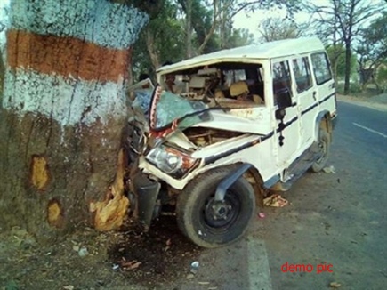 सिहà¥à¤°à¤¾ मà¥à¤ हादसा, मà¥à¤¹à¤° à¤à¤¾ रहॠबà¥à¤²à¥à¤°à¥ पà¥à¥ सॠà¤à¤à¤°à¤¾à¤, 2 मà¥à¤¤, पाà¤à¤ à¤à¤¾à¤¯à¤²
