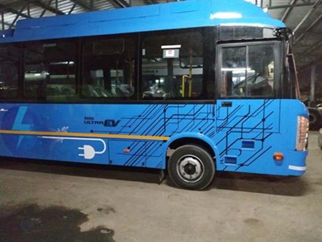 Indore : à¤à¤ माह मà¥à¤ शहर à¤à¥ सà¥à¤à¥à¤ पर दà¥à¥à¥à¤à¥ 16 à¤à¤²à¥à¤à¥à¤à¥à¤°à¤¿à¤ बसà¥à¤