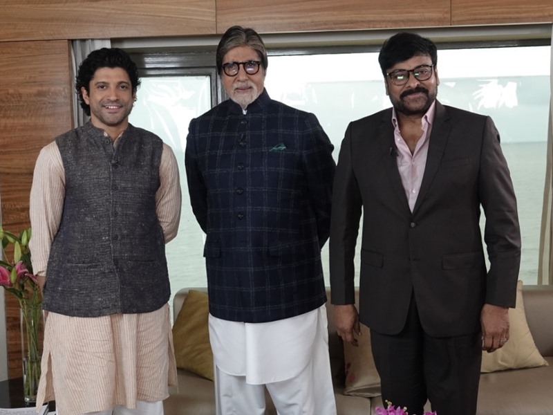 Sye Raa Narasimha Reddy: अमिताभ-चिरंजीवी के साथ फरहान अख्तर ने शेयर की फोटो, स्पेशल पैनल किया था होस्ट