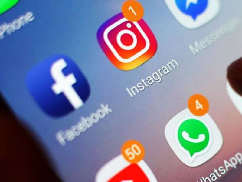 WhatsApp à¤à¤° Instagram à¤à¤¾ à¤¨à¤¾à¤® à¤¬à¤¦à¤²à¤¨à¥ à¤à¥ à¤¤à¥à¤¯à¤¾à¤°à¥ à¤®à¥à¤ à¤¹à¥ à¤«à¥à¤¸à¤¬à¥à¤, à¤à¤¾à¤¨à¤¿à¤ à¤à¥à¤¯à¤¾ à¤¹à¥ à¤®à¤¾à¤®à¤²à¤¾