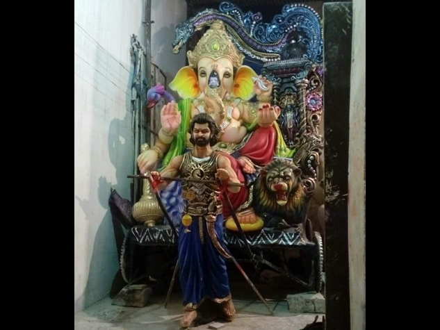 Even bahubali is big fan of ganesha here is social media is celebrating