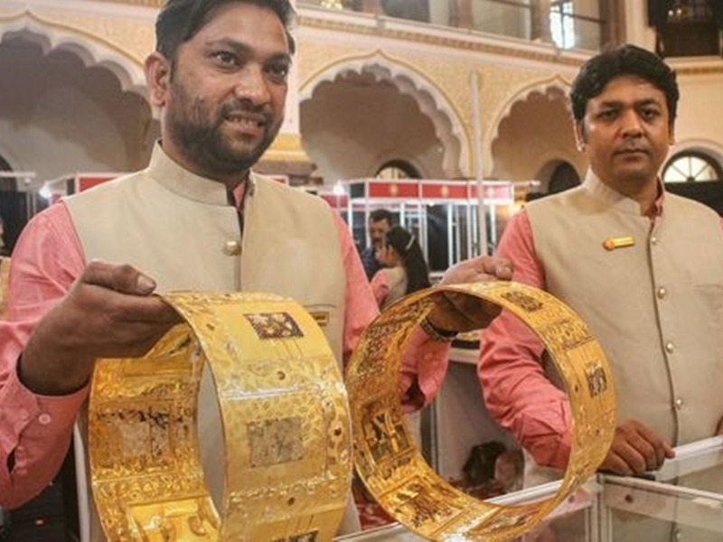 Gold prices fall today after sharp rise silver edges higher