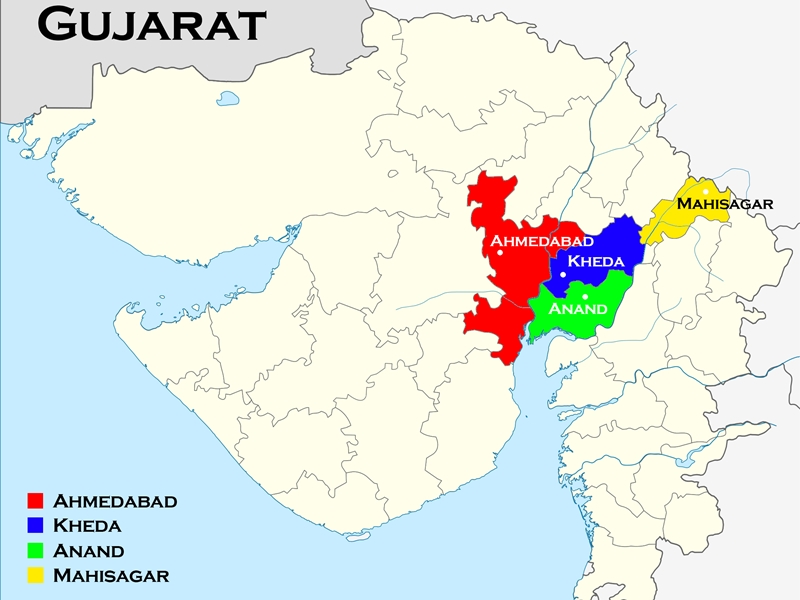 Gujarat: गुजरात के खेड़ा में इमारत गिरी, 9 के दबे होने की आशंका