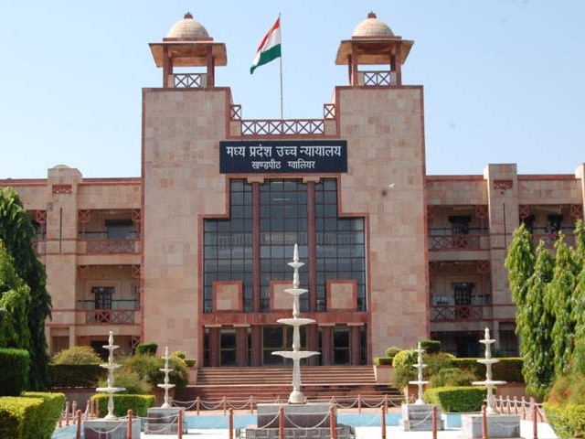 Gwalior नà¤à¤° निà¤à¤® नॠà¤à¥à¤°à¥à¤ मà¥à¤ à¤à¤¹à¤¾- सिà¤à¥ सà¥à¤à¤à¤° à¤à¥ तलà¤à¤°à¥à¤ मà¥à¤ पारà¥à¤à¤¿à¤à¤ à¤à¤°à¤¾à¤, दॠà¤à¥ बà¤à¤¦ à¤à¤°à¤¾à¤¯à¤¾
