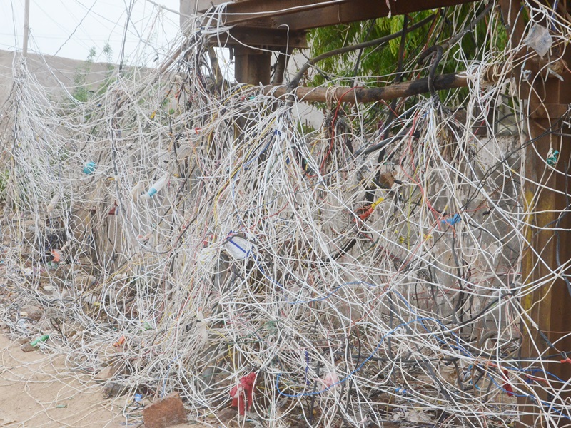 à¤à¥à¤°à¤¾à¤à¤¸à¤«à¤¾à¤°à¥à¤®à¤° à¤ªà¤° 5 à¤¹à¤à¤¾à¤° à¤¸à¥ à¤à¥à¤¯à¤¾à¤¦à¤¾ à¤¤à¤¾à¤°, à¤®à¤¾à¤¤à¤¾ à¤à¥ à¤à¥à¤¨à¤°à¥ à¤à¤° à¤¨à¤¾à¤® à¤¸à¥ à¤ªà¤¹à¤à¤¾à¤¨à¤¤à¥ à¤¹à¥à¤ à¤à¤ªà¤¨à¤¾ à¤à¤¨à¥à¤à¥à¤¶à¤¨