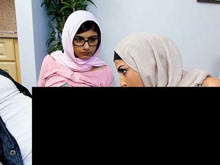 hijab-wearing-porn-actress 201518 134725 08 01 2015
