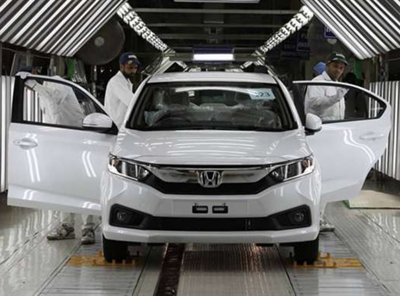 Automobile sector : मà¤à¤¦à¥ à¤à¥ बावà¤à¥à¤¦ Hyundai à¤à¥ बाà¤à¤¾à¤° हिसà¥à¤¸à¥à¤¦à¤¾à¤°à¥ बà¥à¥, 6 महà¥à¤¨à¥à¤ मà¥à¤ 3 नठà¤à¤¾à¤°à¥à¤ लà¥à¤¨à¥âà¤