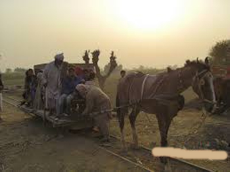 Viral Video: à¤à¤ à¤¹à¤¿à¤à¤¦à¥à¤¸à¥à¤¤à¤¾à¤¨à¥ à¤¨à¥ à¤à¤²à¤¾à¤ à¤¥à¥ à¤ªà¤¾à¤ à¤®à¥à¤ 'à¤à¥à¤¡à¤¼à¤¾à¤à¥à¤°à¥à¤¨', à¤à¤¾à¤¨à¤¿à¤ à¤à¤¸à¤à¥ à¤ªà¥à¤à¥ à¤à¥ à¤°à¥à¤à¤ à¤à¤¹à¤¾à¤¨à¥