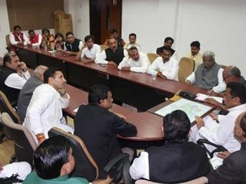 Kamal Nath Cabinet : à¤à¤¦à¥à¤¯à¥à¤à¥à¤ à¤à¥ लिठपà¥à¤°à¤¶à¤¿à¤à¥à¤·à¤¿à¤¤ वà¥à¤¯à¤à¥à¤¤à¤¿ à¤à¥ à¤à¤°à¥à¤°à¤¤ पà¥à¤°à¥ à¤à¤°à¤¨à¥ बनà¥à¤à¤à¥ à¤à¤¤à¥à¤à¥à¤·à¥à¤à¤¤à¤¾ à¤à¥à¤à¤¦à¥à¤°