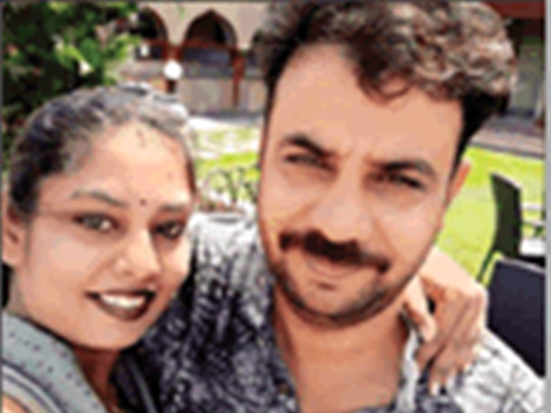 Lady Don à¤à¥ à¤§à¤®à¤à¥, à¤¤à¥à¤°à¤¾ à¤ªà¤¤à¤¿ à¤®à¥à¤°à¤¾ à¤¹à¥, 10 à¤²à¤¾à¤ à¤°à¥à¤ªà¤ à¤²à¥ à¤à¤° à¤à¤²à¤¤à¥ à¤¬à¤¨
