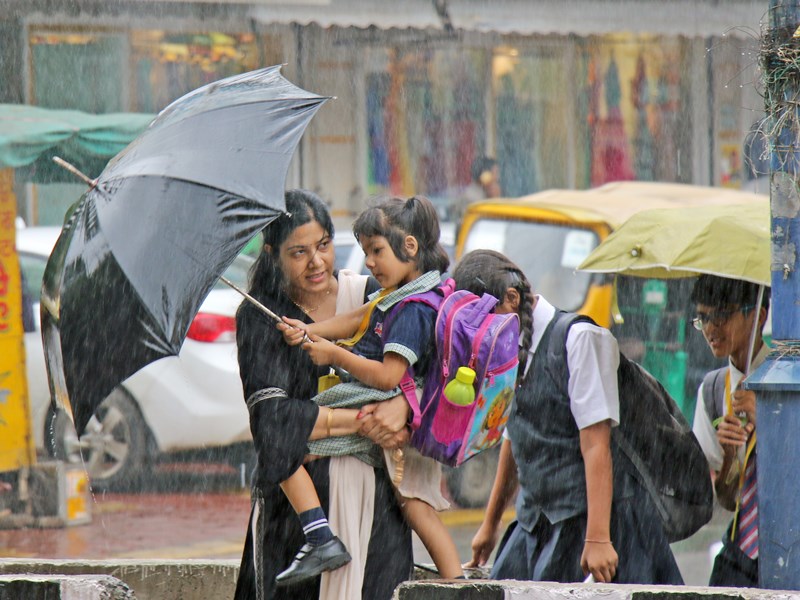 Madhya Pradesh Weather Update : à¤à¤à¤¦à¥à¤°, à¤à¤à¤¡à¤µà¤¾, à¤¨à¤°à¤¸à¤¿à¤à¤¹à¤ªà¥à¤° à¤à¤° à¤®à¤à¤¡à¤²à¤¾ à¤®à¥à¤ à¤à¤®à¤à¤° à¤¬à¤¾à¤°à¤¿à¤¶