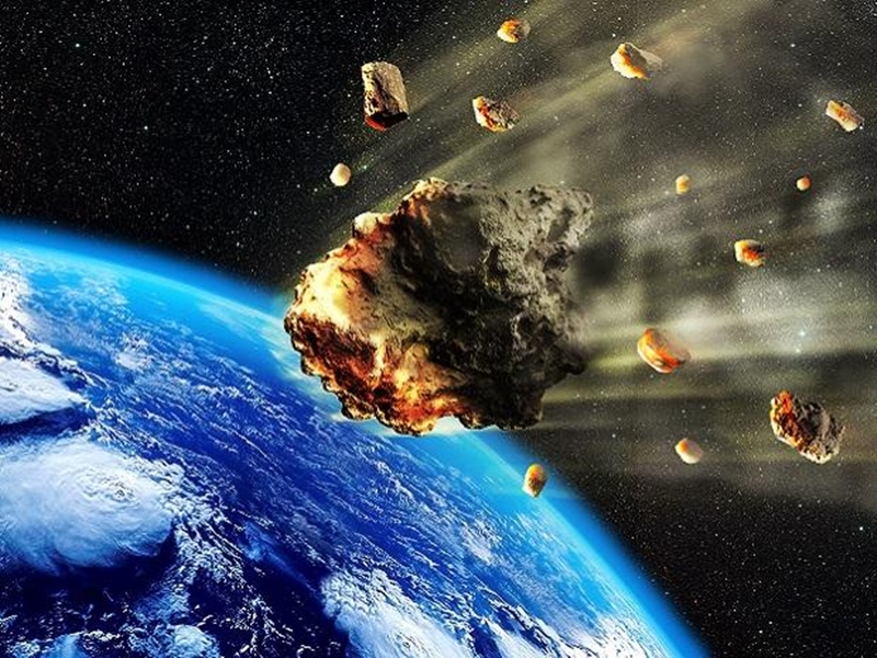 Asteroid News: धरती की तरफ बढ़ रहा कुतुब मिनार से चार गुना लंबा Asteroid, अगले कुछ घंटे हैं बेहद अहम