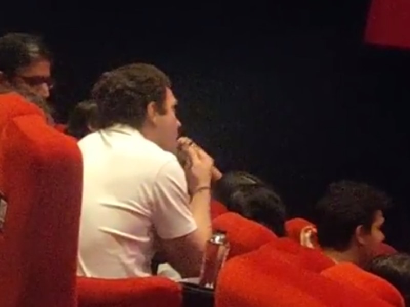 Viral Video: à¤¦à¤¿à¤²à¥à¤²à¥ à¤à¥ à¤¥à¤¿à¤à¤à¤° à¤®à¥à¤ à¤°à¤¾à¤¹à¥à¤² à¤à¤¾à¤à¤§à¥ à¤¨à¥ à¤¦à¥à¤à¥ 'à¤à¤°à¥à¤à¤¿à¤à¤² 15', à¤µà¥à¤¡à¤¿à¤¯à¥ à¤¹à¥à¤ à¤µà¤¾à¤¯à¤°à¤²