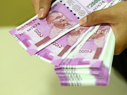 रायपुर में व्यापारी से एक करोड़ 10 लाख रुपये जब्त