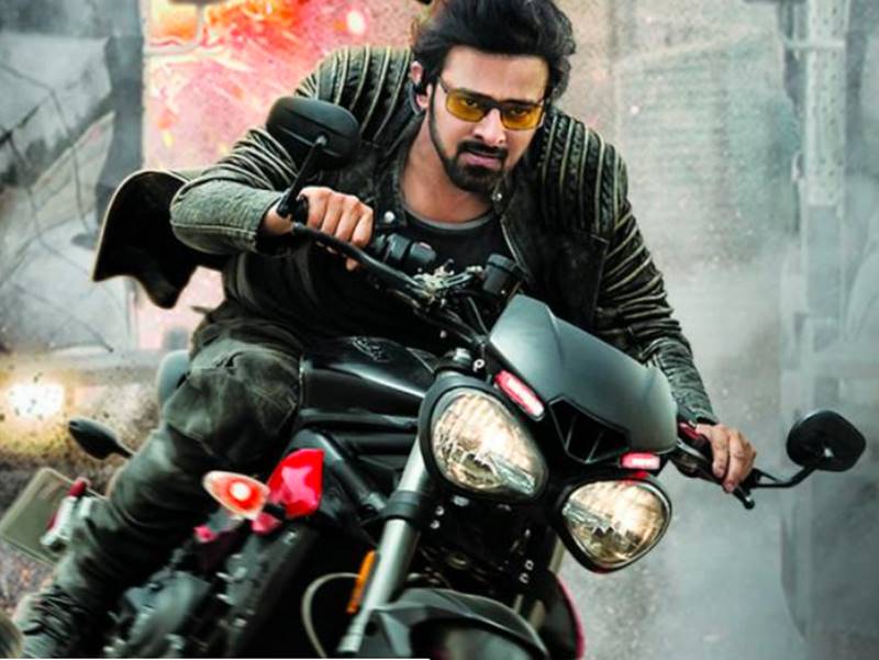 Saaho Action Shoot : चार असली हेलीकाप्टर के साथ शूट किया गया था एक सीक्वेंस