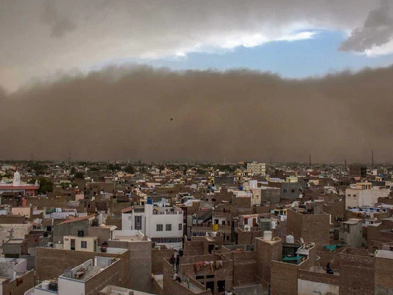 Send Storm in Rajasthan: à¤°à¥à¤¤à¥à¤²à¥ à¤à¤à¤§à¥ à¤à¥ à¤µà¤à¤¹ à¤¸à¥ à¤°à¤¾à¤à¤¸à¥à¤¥à¤¾à¤¨ à¤à¥ à¤ªà¤¶à¥à¤à¤¿à¤®à¥ à¤à¤²à¤¾à¤à¥ à¤®à¥à¤ à¤à¤¨à¤à¥à¤µà¤¨ à¤¹à¥à¤ à¤à¤¸à¥à¤¤-à¤µà¥à¤¯à¤¸à¥à¤¤