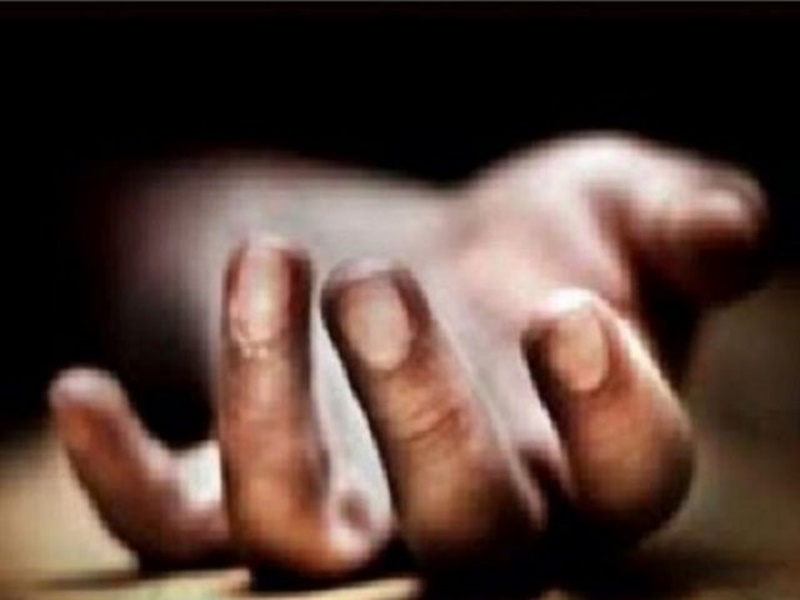 à¤¬à¥à¤à¤à¤²à¥à¤°à¥ à¤µà¤¿à¤§à¤¾à¤¨à¤¸à¤­à¤¾ à¤®à¥à¤ à¤à¤ à¤µà¥à¤¯à¤à¥à¤¤à¤¿ à¤¨à¥ à¤à¥ à¤à¤¤à¥à¤®à¤¹à¤¤à¥à¤¯à¤¾ à¤à¥ à¤à¥à¤¶à¤¿à¤¶